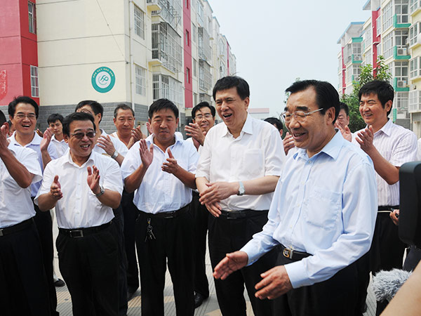 全国政协副主席张庆黎（原河北省委书记）到S36沙龙国际线缆集团视察