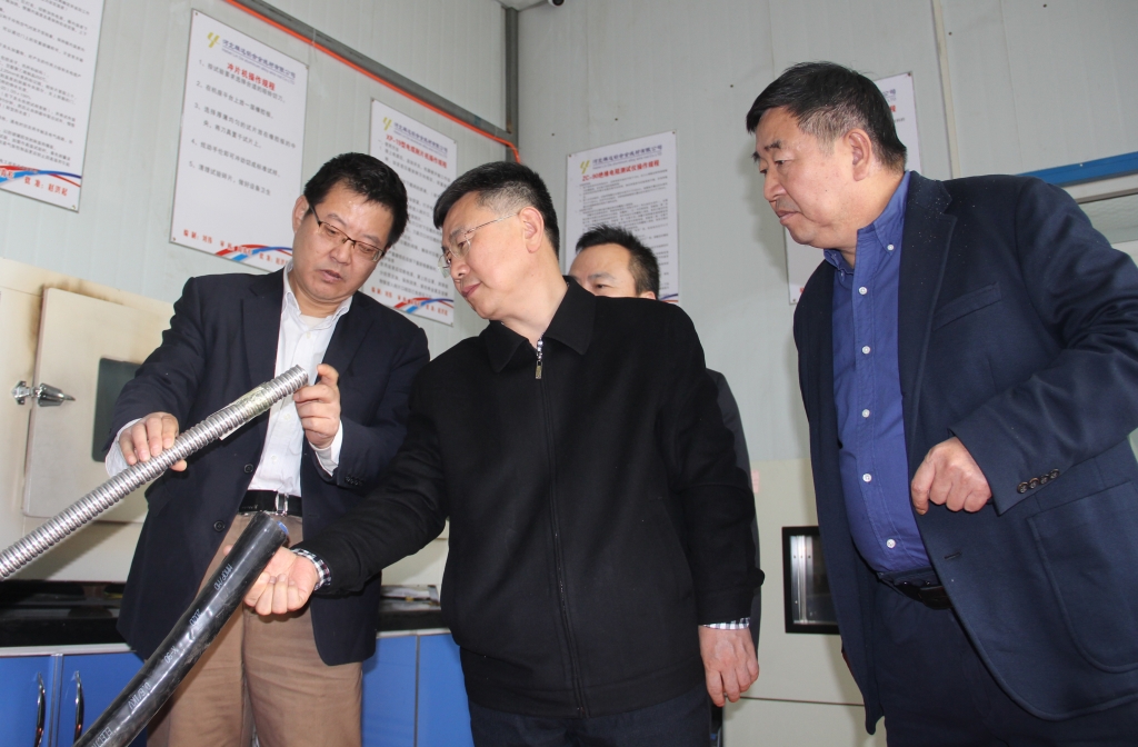 省市场监管局质量发展局局长国建峰考察S36沙龙国际
